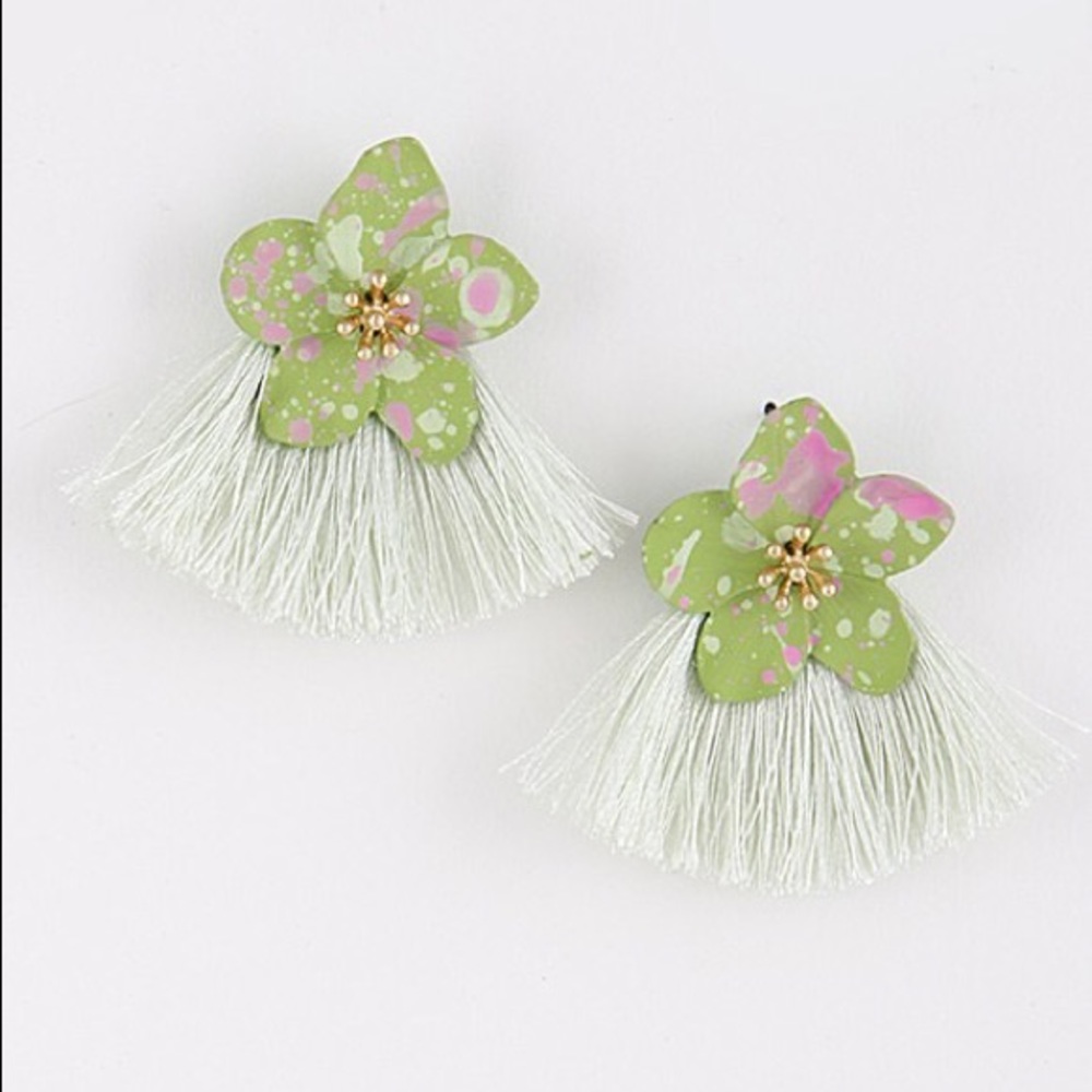 Last one! ⭐️ Tropical fringe earrings